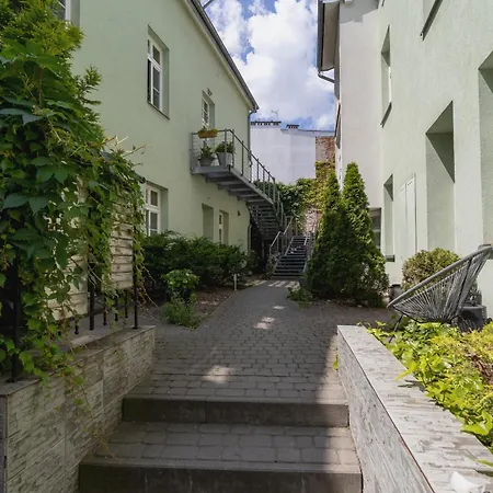 Lägenhet Spacious Two-story With Terrace In Podgorze By Renters Kraków