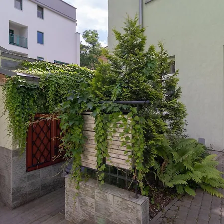 Lägenhet Spacious Two-story With Terrace In Podgorze By Renters